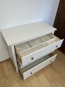 IKEA HEMNES biela komoda s 3 zásuvkami 108x96 cm - 4