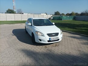 Kia pro ceed 1.6 CRDI r.v. 2010 - 4