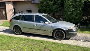 Renault Laguna II 2.0dCi - 4