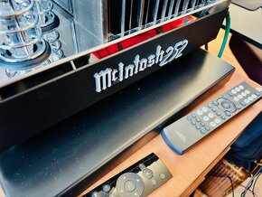 Mcintosh MA252 Hybrid Integrated Amplifier - 4