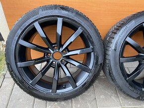 MONTERY SCHWARZ  R-LINE VW ARTEON 5x112  8jx R18  ET44 VW 23 - 4