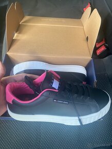 tommy jeans tjw cupsole sneaker ess en0en02508 Nové 39 veľko - 4