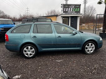 Škoda Octavia 1.6 fsi Combi - 4