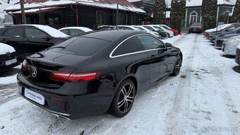 Mercedes-Benz E trieda Kupé 300 d Coupé AMG Line - 4