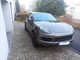 Porsche Cayenne - 4