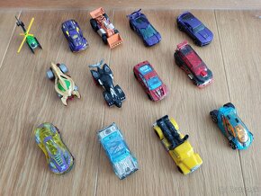 HOT WHEELS autíčka a dráhy - 4