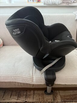 Otočná autosedačka Britax romer dualix 0-18kg(0-4 rokov) - 4