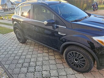 Predám Ford Kuga 2.0 Tdci 100kw r.v 8/2009 - 4