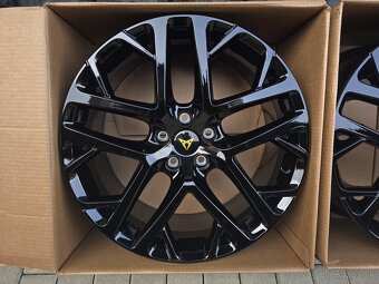 5x112 R19 Seat Cupra Black Formentor Nepoužite - 4