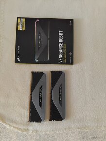 Corsair 32 GB KIT DDR4 3600 MHz CL16 Vengeance RGB - 4