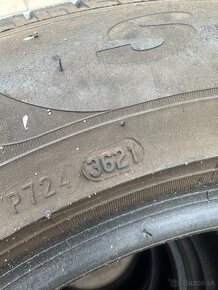 Pirelli 215/65 R16 - 4