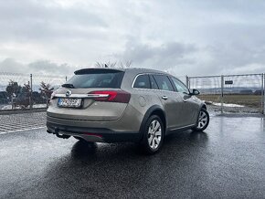 Opel Insignia Country Tourer 4x4 - 4