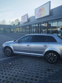 Audi A3 HATCHBACK - 4