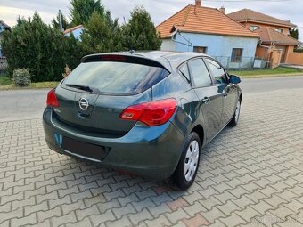 Opel Astra 1.6 16V Enjoy - 4