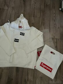 Supreme hoodie - 4