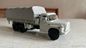 Tatra 148 valník s plachtou šedý 1:43 Avtoistoria - 4