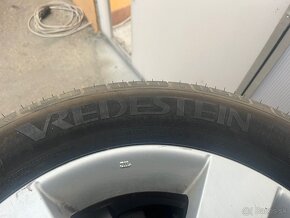 Pneu Vredestein 195/65 R15 + Alu disky 5x114,3 - 4