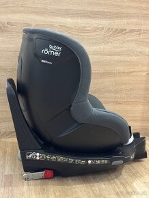 Britax Romer Dualfix M i-size - 4