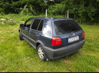 Predám Volkswagen  golf 1.9TD 55kw - 4