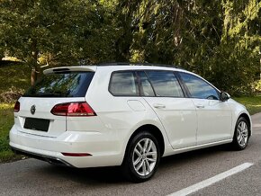 Volkswagen Golf Variant (Combi) VII 1.6 TDI DSG BLUEMOTION - 4