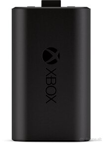 Xbox Play & Charge Kit - 4