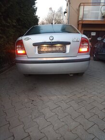 Škoda Octavia 1 1.6 rozpredám - 4