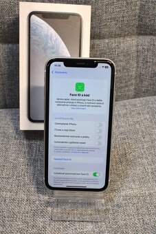 iPhone Xr 64GB (plne funkčný) - 4