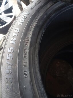 235/55 R19 XL zimné pneumatiky kumho 4ks - 4