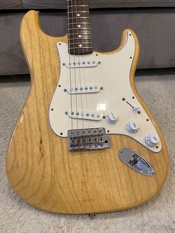 Fender Classic 70's Stratocaster - 4