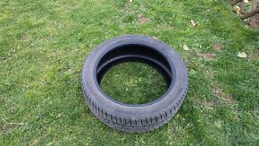 predám zimné gumy 225/45 R18 - 4