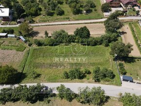 Veľký slnečný pozemok v Lieskove - 1142m2 - 4