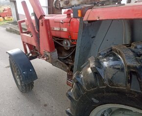 Traktor Massey Ferguson 158 s posilňovačom riadenia - 4