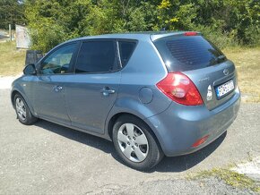 Kia Ceed 1,6 - 4