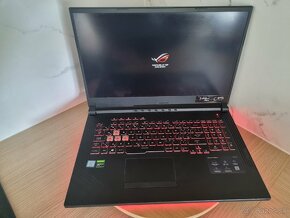 Herný notebook ASUS ROG 17.3" i7, 1660TI, 16GB - 4