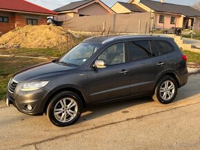 Hyundai Santa Fe 4x4 - 4