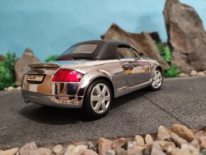 Prodám model 1:18 Audi TT softtop - 4