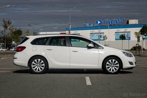 Opel Astra Sport Tourer ST 1.7 CDTI ECOTEC Enjoy - 4