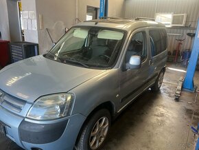 Citroen Berlingo 1.6 i motor NFU - diely - 4