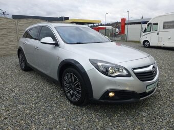 Opel Insignia 2.0CDTi 4x4 COUNTRY TOURER 1A - 4