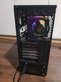 ZNÍŽENÁ CENA I5 7400 | 16gb ram | RX580 | SSD + HDD - 4