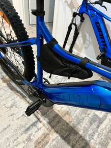 Elektrobicykel Giant Fathom E+3 M20 Metallic blue/Black 2021 - 4