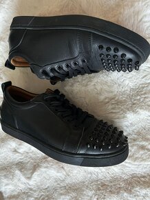 Christian Louboutin na predaj - 4