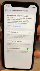 iPhone XR 64GB Black - 4