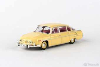 Modely Tatra 603 (1969) 1:43 Abrex - 4