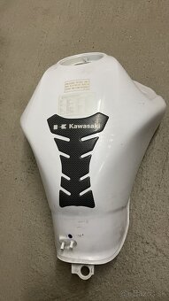 Kawasaki er6n benzin tank - 4