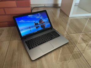 Asus/Notebook/4GB RAM/500GB SSHD/Intel HD Grafika 2GB - 4