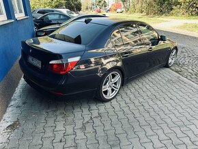 BMW E60 530D manuál - 4