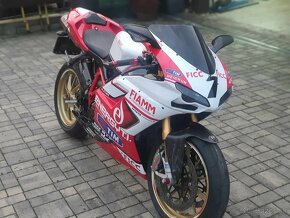 Ducati 1198SP - 4