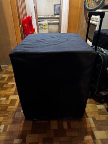 Aktívny subwoofer Behringer - 4