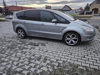 Ford S-MAX - 4